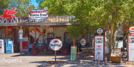 Back to the oldies Hackberry Route 66 © fotografiepetra